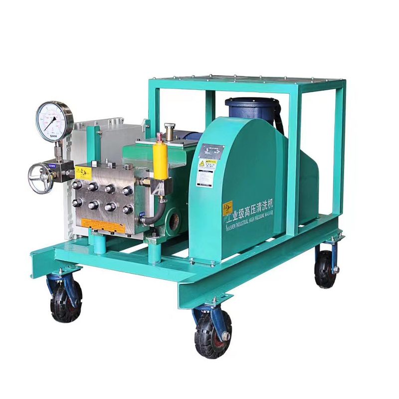 High Pressure Hydro Blasting Machine Used On Ship Rust Removal