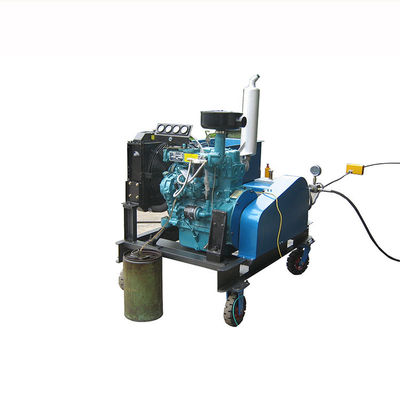 Maszyna do piaskowania wodą 11600 psi Hydro Blaster Napęd silnika wysokoprężnego