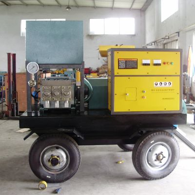 300bar Wysokiego ciśnienia wodny blaster Hydro Blasting Machine do usuwania rdzy